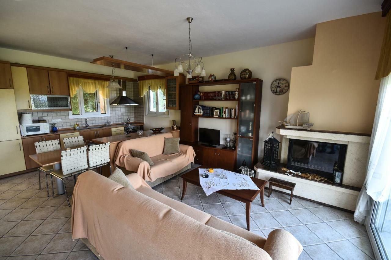Martha'S Villa Nea Iraklitsa المظهر الخارجي الصورة